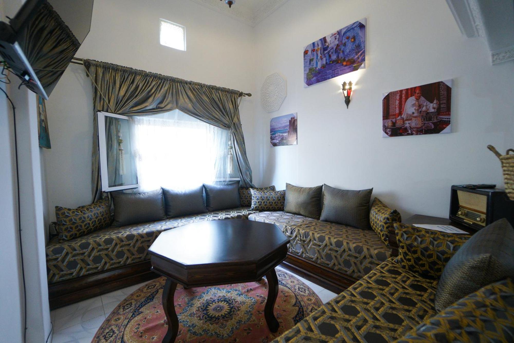 Apartamento Dar Amr Tánger Exterior foto