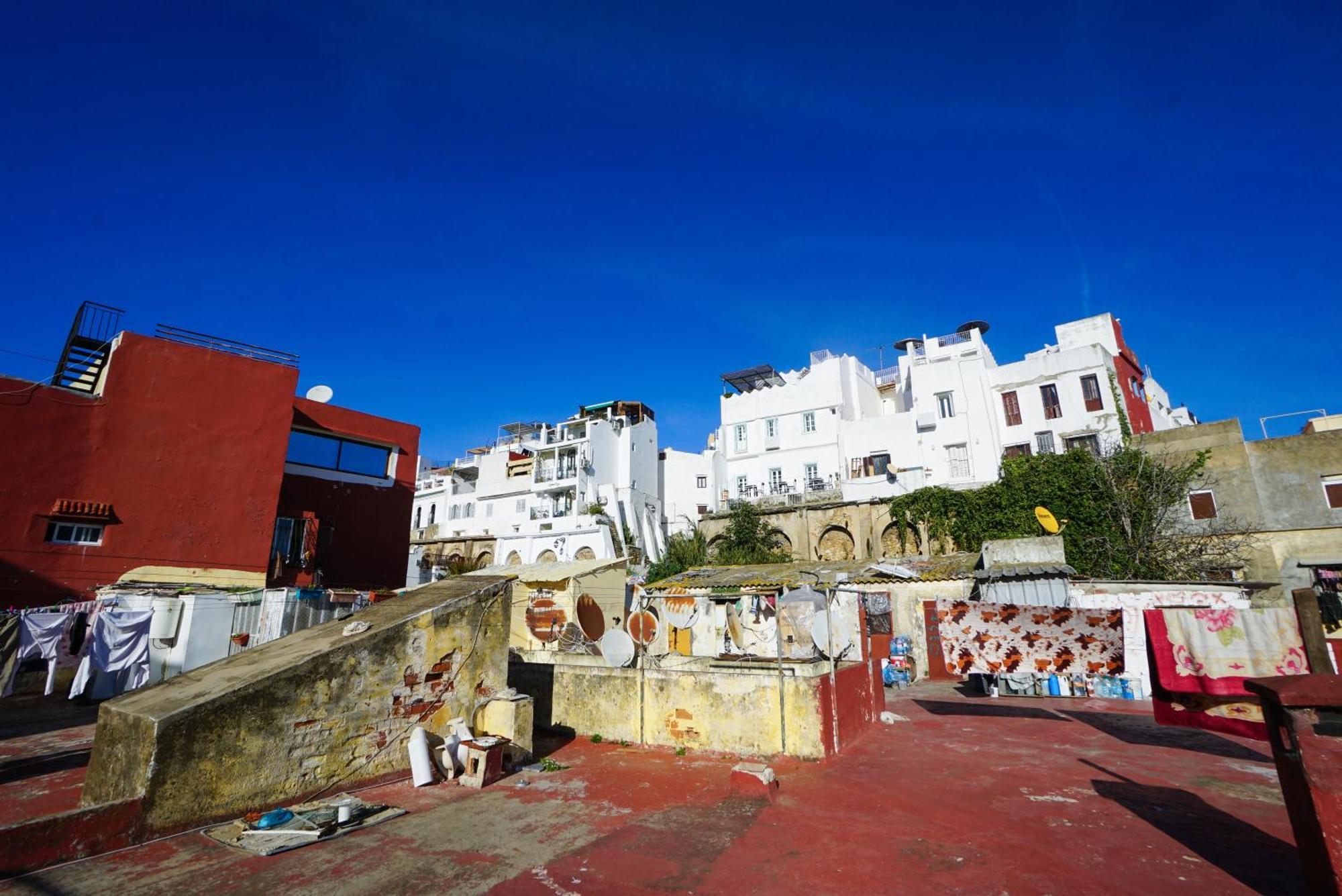 Apartamento Dar Amr Tánger Exterior foto